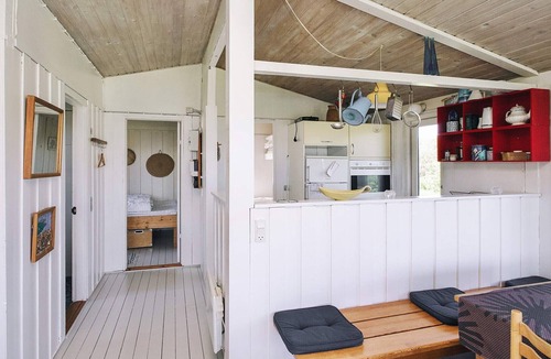 Hoensinge House | Seaside Serenity at Lumsas Retreat-By Traum
