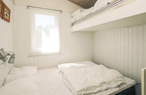 Hoensinge House | Seaside Serenity at Lumsas Retreat-By Traum