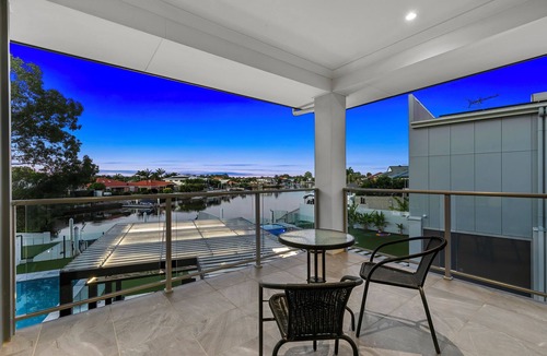 Bongaree House | Seaside Serenity