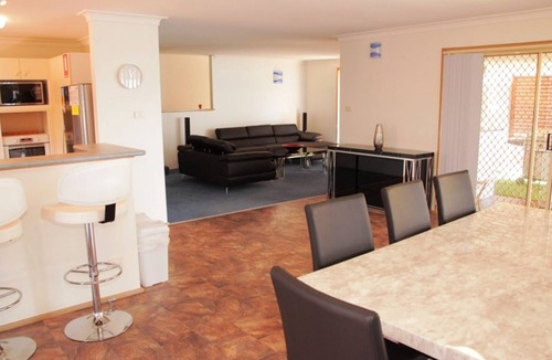 Soldiers Point House | Seaside Serenity Soldiers Point