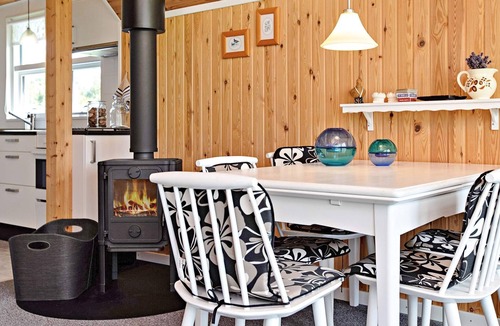 Dannemare House | Seaside Serenity in Hummingen-By Traum