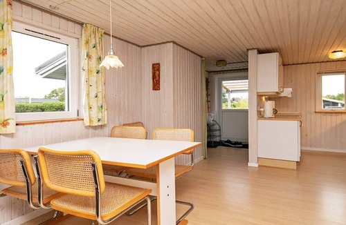 Nordost House | Seaside Serenity in Lyngsa-By Traum