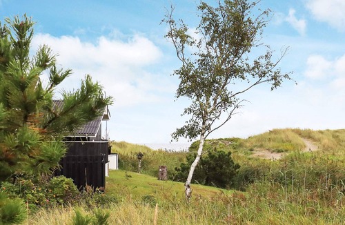 Nordost House | Seaside Serenity in Lyngsa-By Traum