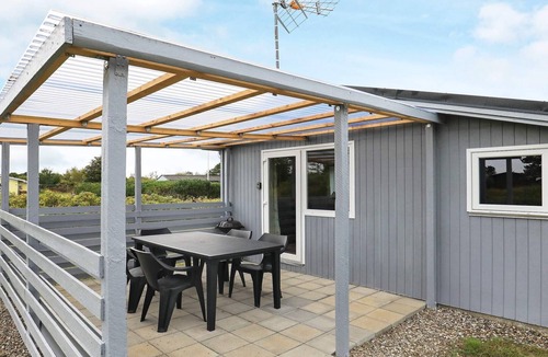Nordost House | Seaside Serenity in Lyngsa-By Traum