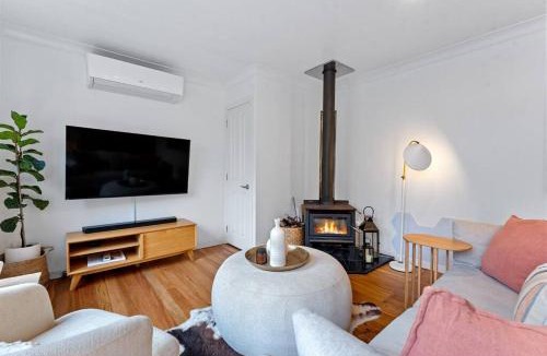 Beach Haven House | Seaside Serenity