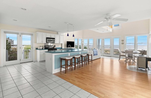 Newburyport House | Seaside Serenity Retreat