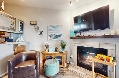 Ocean Shores Apartment | Seaside Serenity