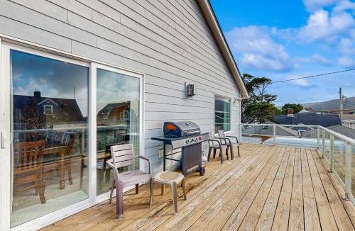 Seaside House | Seaside Serenity