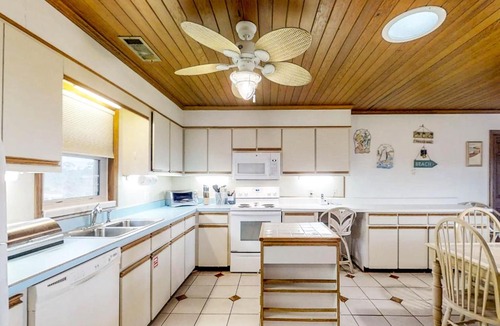 Indian Pass House | Seaside Shelter