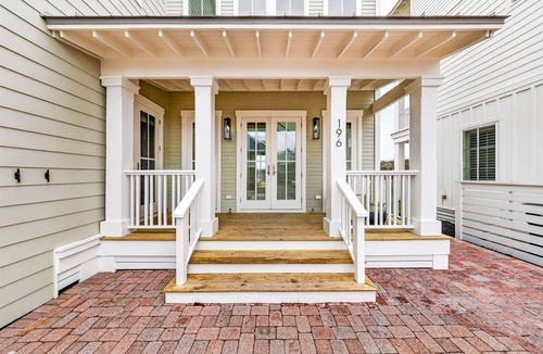 Cinnamon Shore House | Seaside Siesta a luxury beachfront home steps away from the southern coast