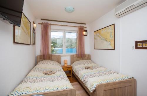 Zaton Apartment | Seaside Studio