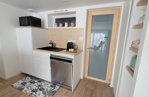 Lion-sur-Mer Apartment | Seaside studio with bikes and garden