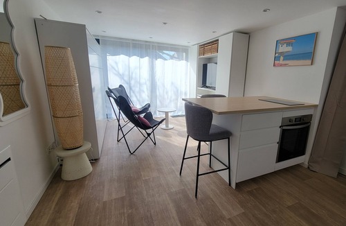 Lion-sur-Mer Apartment | Seaside studio with bikes and garden