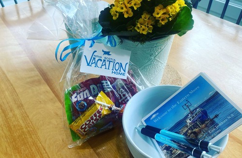 East Petpeswick Cottage | Seaside sunsets waterfront retreat