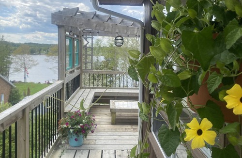 East Petpeswick Cottage | Seaside sunsets waterfront retreat