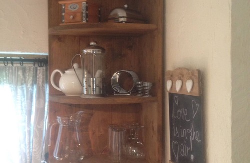 Stokeinteignhead Cottage | Seaside Thatched Devon Cottage just for two.