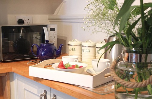 Shaldon Apartment | Seaside Townhouse Apartment