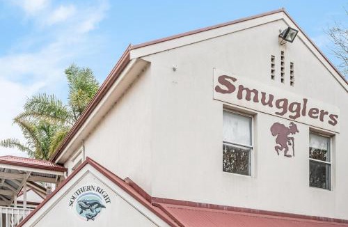 Victor Harbor Apartment | Seaside Victor Harbour Apartment