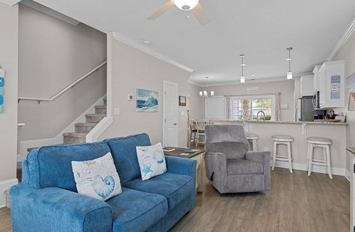 Atlantic Beach House | Seaside Villa w/elevator 3bedroom~5Beds~Sleeps 8