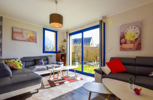 Kerherou Villa | Seaside Villa with Pool in Moëlan