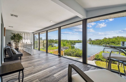 Oldsmar House | Seaside Waterfront Retreat w/Boat Dock