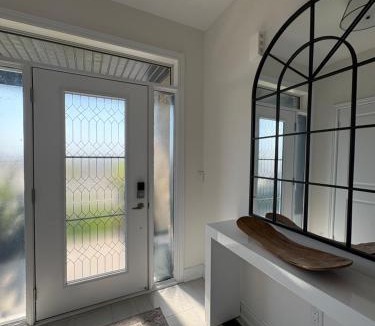 Wasaga Beach House | Season Bliss - Blue Mountain Ski & Wasaga Beach