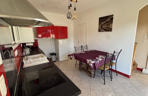 Chatuzange-le-Goubet House | Seasonal rental maisonnette