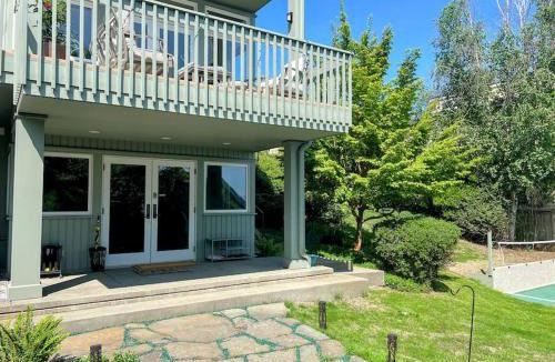 Leschi Apartment | Seasons at Leschi Hillsides
