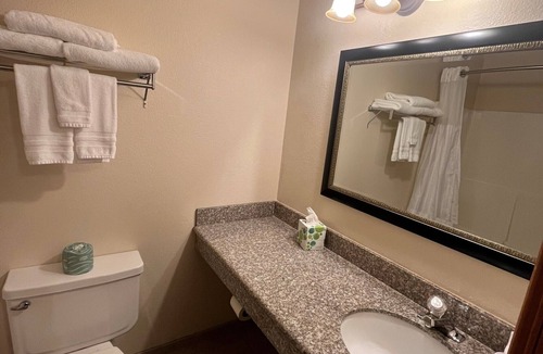 Morton Hotel | Seasons Motel