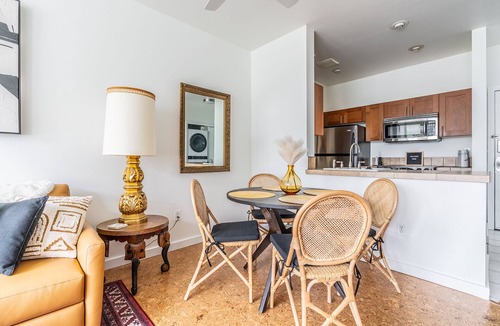 Belltown Apartment | Seattle Among The Trees: in Belltown with Parking!