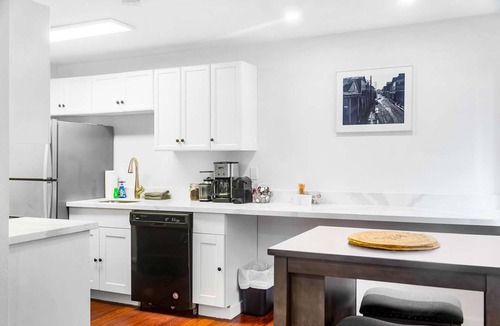 North Beacon Hill Apartment | Seattle Cloud 2BR Prime Location