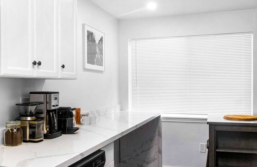 North Beacon Hill Apartment | Seattle Cloud 2BR Prime Location