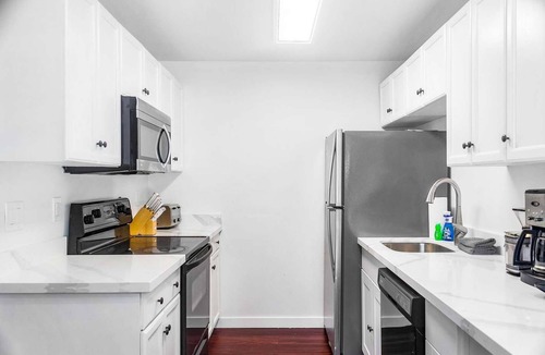 North Beacon Hill Apartment | Seattle Cloud 2BR Prime Location