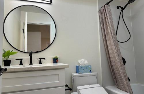 Wedgwood House | Seattle Maple Haven in Wedgwood