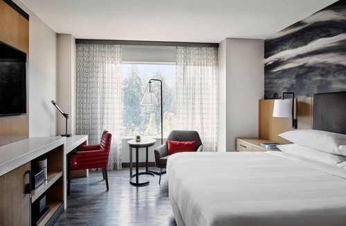 Downtown Hotel | Seattle Marriott Redmond