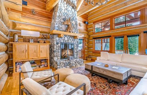 Snoqualmie Pass House | Seattle Mountain Home