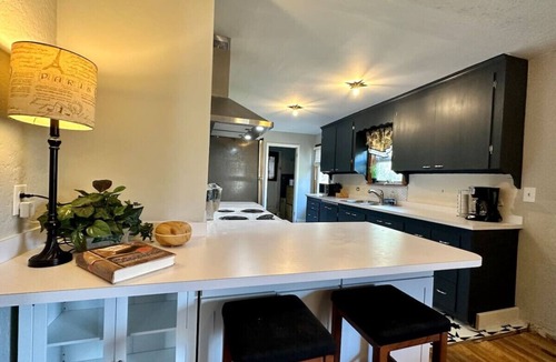 South Park House | Seattle's Starlight Bungalow