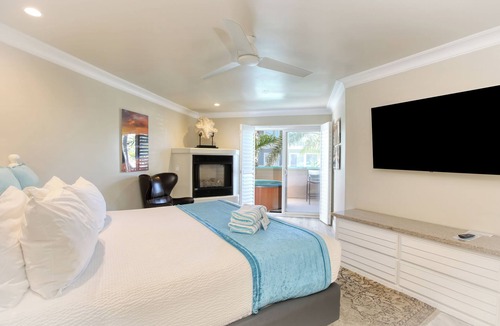 Downtown Hotel | SeaVenture Beach Hotel