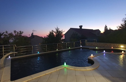 Plat Apartment | Seaview apartment with swimming pool just 5 min from the beach