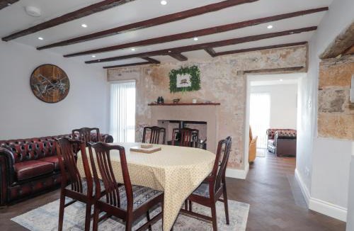 Hopeman House | Seaview at The Doocot