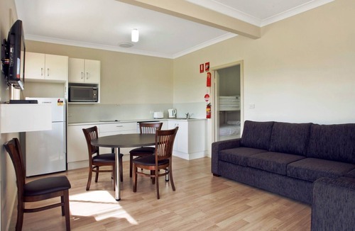 Bermagui Cottage | Seaview Beach House 1