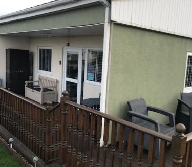 Bacton House | Seaview Cottage