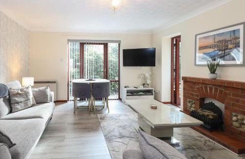 Salthouse House | Seaview Cottage