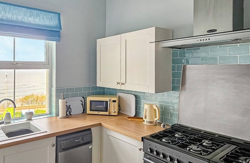 Llanddulas Cottage | Seaview Cottage - UK35814