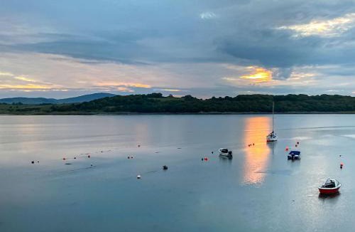 Garlieston House | Seaview