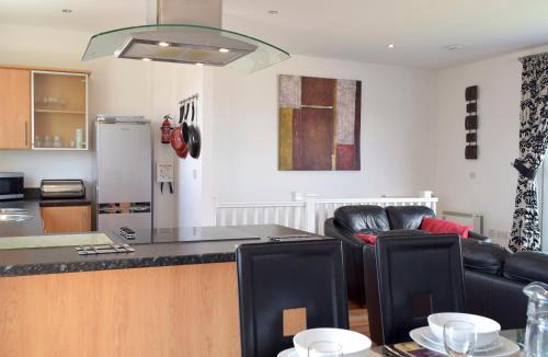 Llanelli House | Seaview