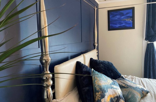 Troon Apartment | Seaview, Golf & Gardens Troon Open Accomodation - extended