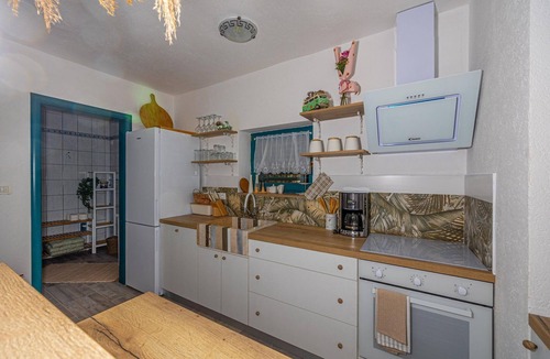Jadranovo Villa | Seaview home with bubble bath