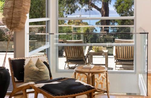 Lorne House | Seaview House