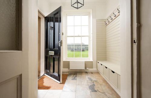 Cockburnspath House | Seaview House